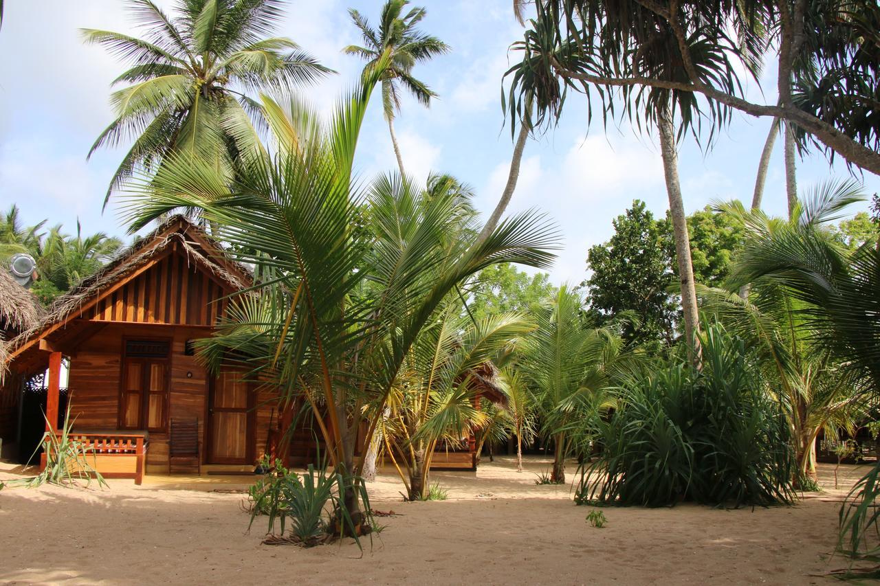 Shiva'S Beach Cabanas Tangalle Exteriér fotografie